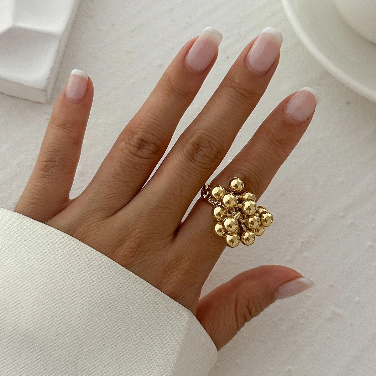 Anillo Ibicenco Boho de Diseño Orgánico con Esferas gold ring