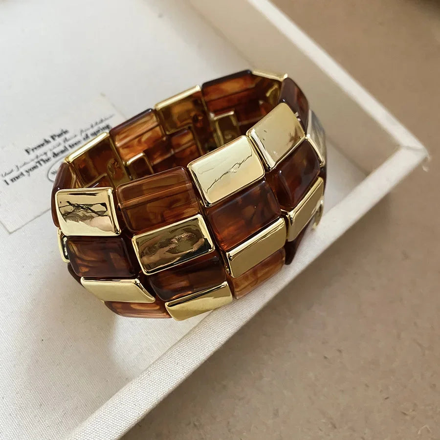 Brazalete Ibicenco Boho de Diseño Geométrico con Acabado Artesanal bangle bracelet