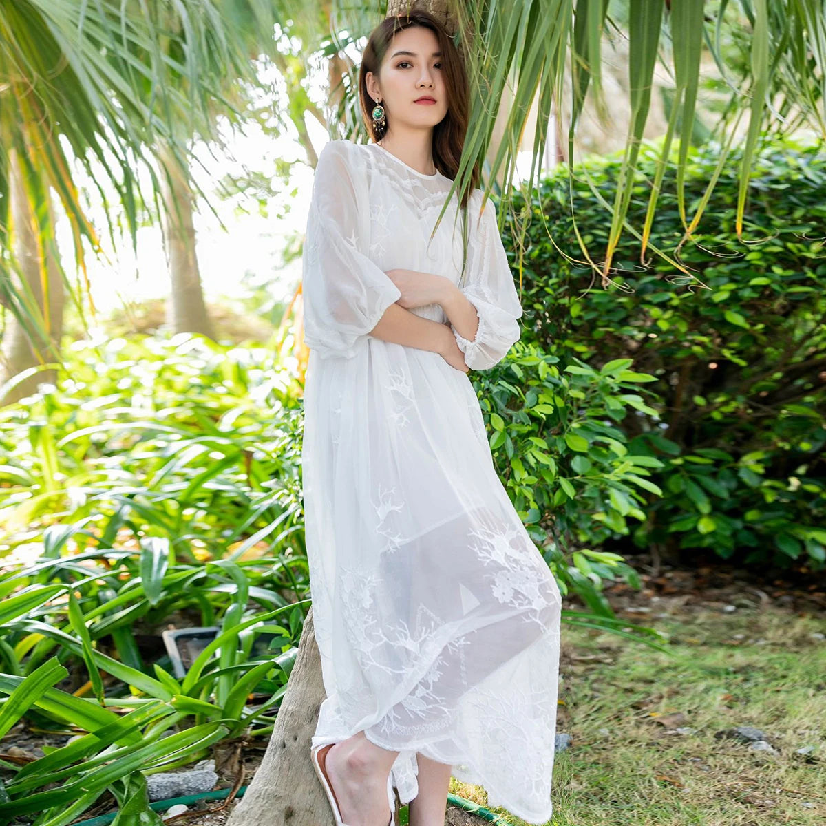 Vestido Ibicenco de Verano Elegante con Espalda Descubierta y Volante