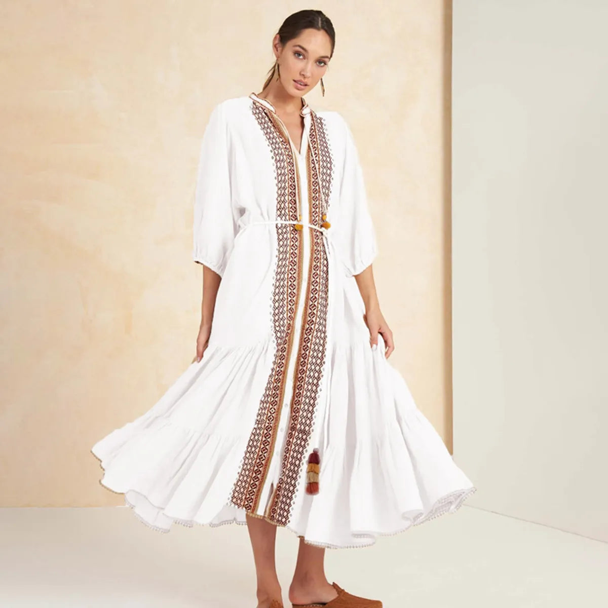 Vestido Ibicenco Retro Bordado Largo Primavera/Otoño con Detalles de Borlas