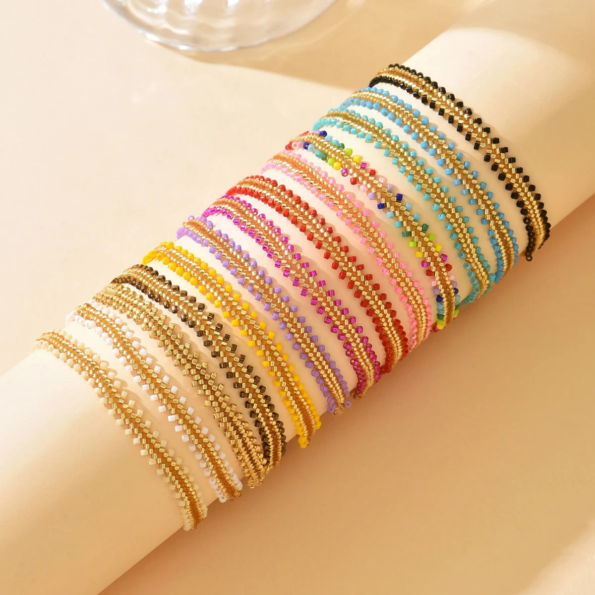 Pulsera Ibicenca Boho Multicapa con Cuentas Delicadas boho bracelet