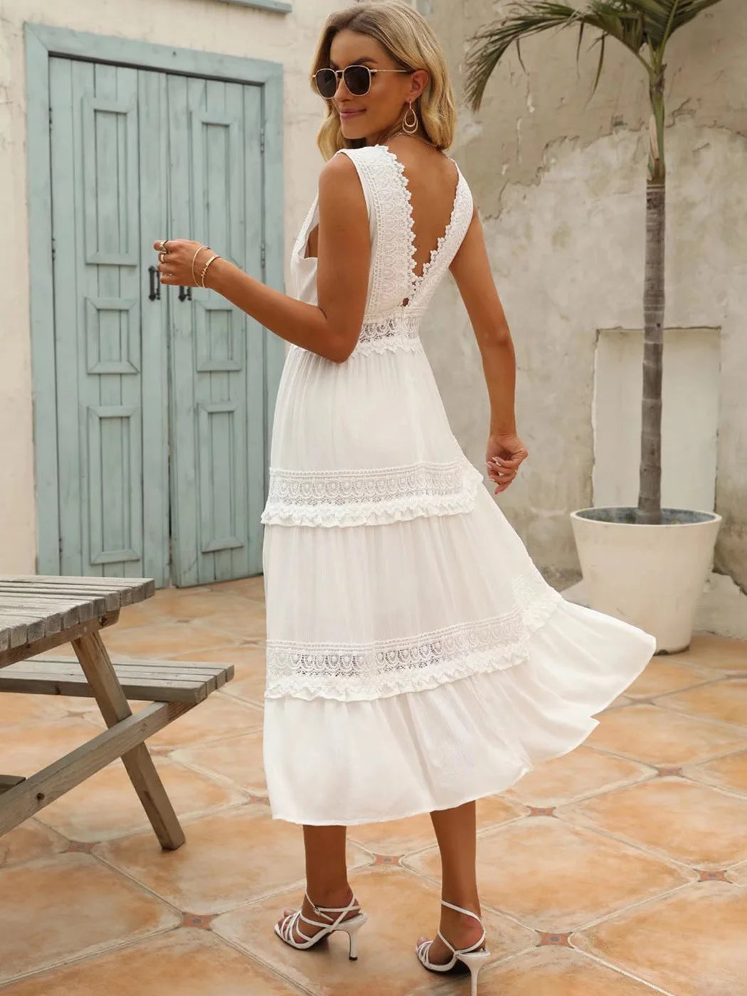 Vestido Ibicenco Midi de Encaje Blanco con Cintura Alta