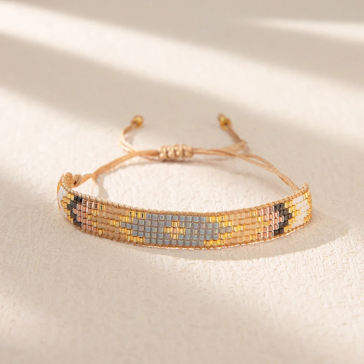 Pulsera Ibicenca Boho Ajustable con Cuentas Finas