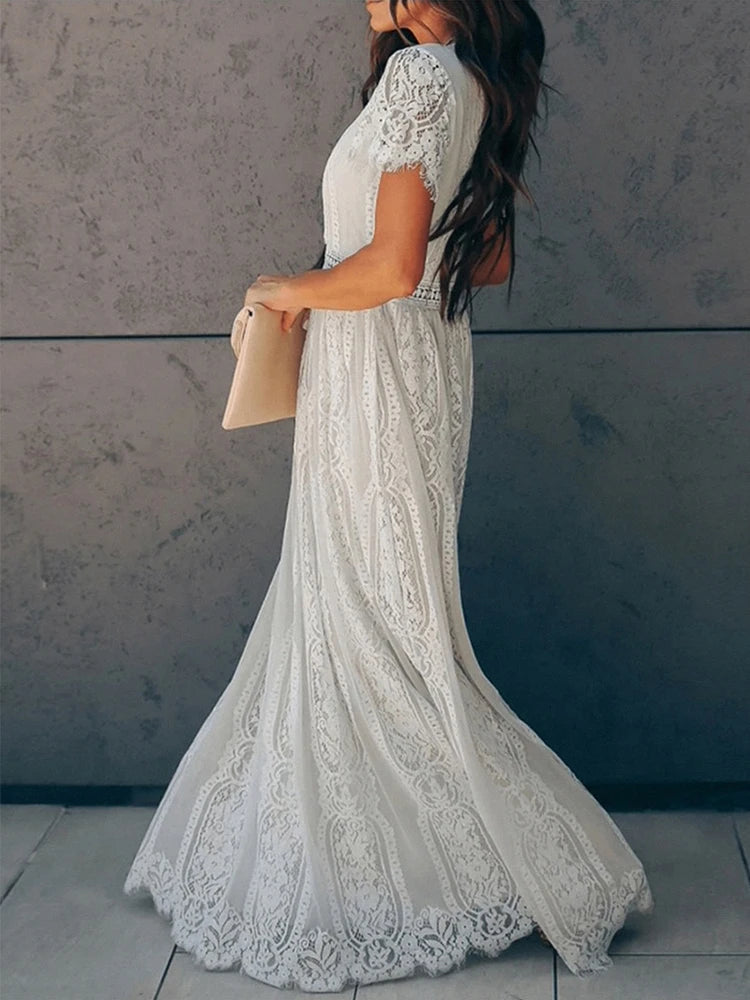 Vestido Ibicenco Blanco de Encaje Floral