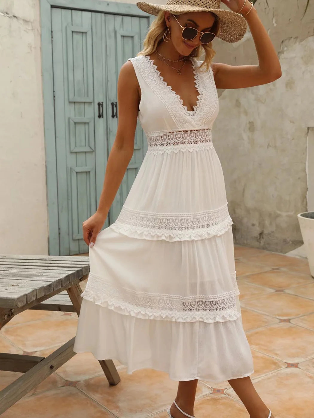 Vestido Ibicenco Midi de Encaje Blanco con Cintura Alta