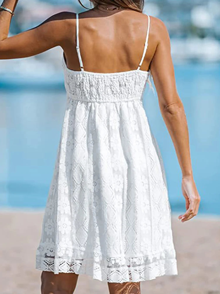 Vestido Ibicenco de Verano Bohemio con Encaje Blanco y Flecos