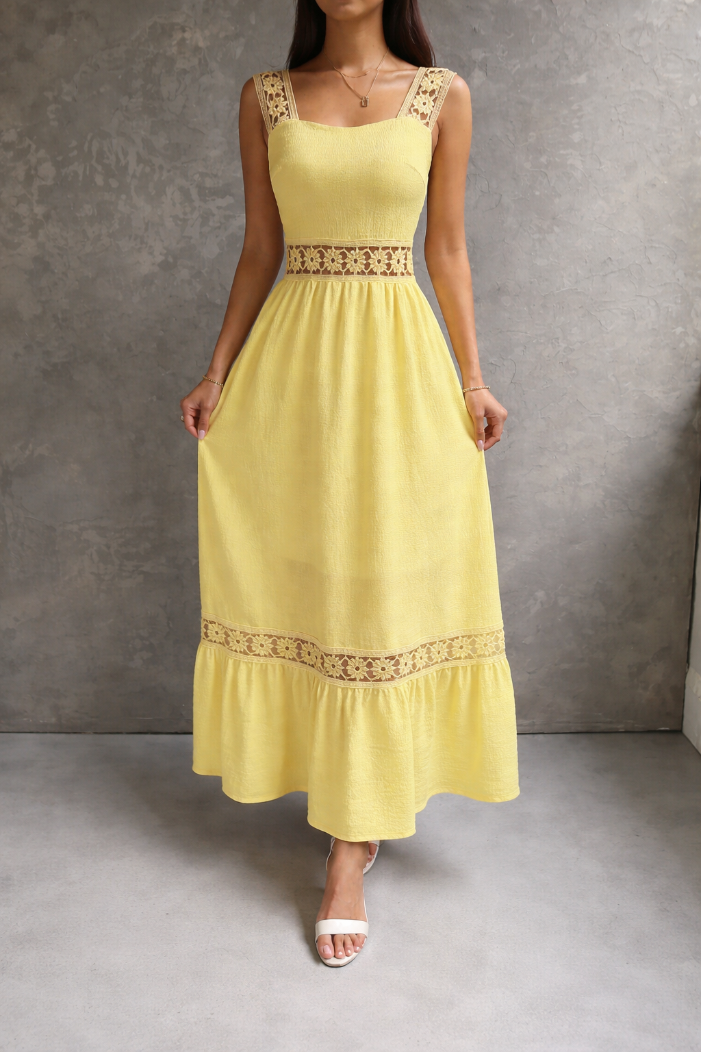 Vestido Ibicenco con Espalda Descubierta pastel yellow boho dress