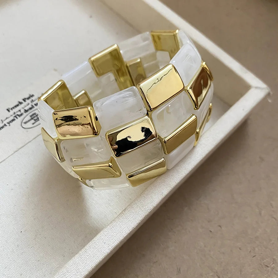 Brazalete Ibicenco Boho de Diseño Geométrico con Acabado Artesanal bangle bracelet