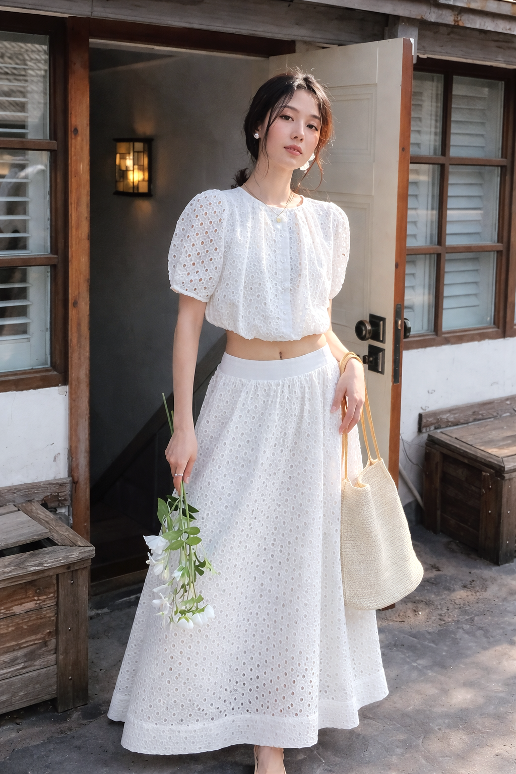 Conjunto Ibicenco de Verano con Blusa Calada y Falda Larga Elegante long white boho skirt and top co-ord set