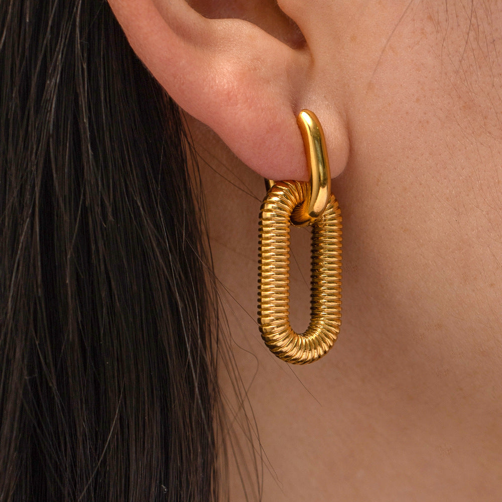 Pendientes con Eslabones Texturizados gold earrings
