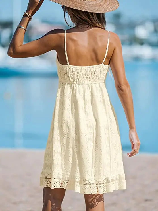 Vestido Ibicenco de Verano Bohemio con Encaje Blanco y Flecos