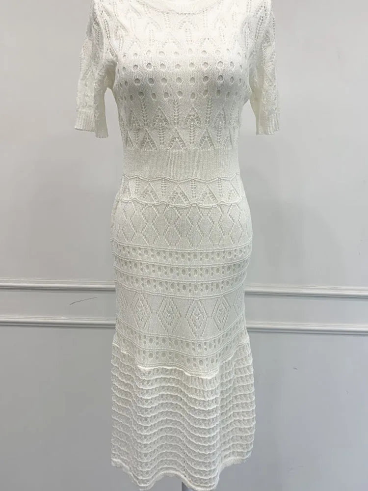 Vestido Ibicenco de Punto Ajustado Estilo Sirena con Detalle Calado y Manga Corta Inspirado en Moda Coreana