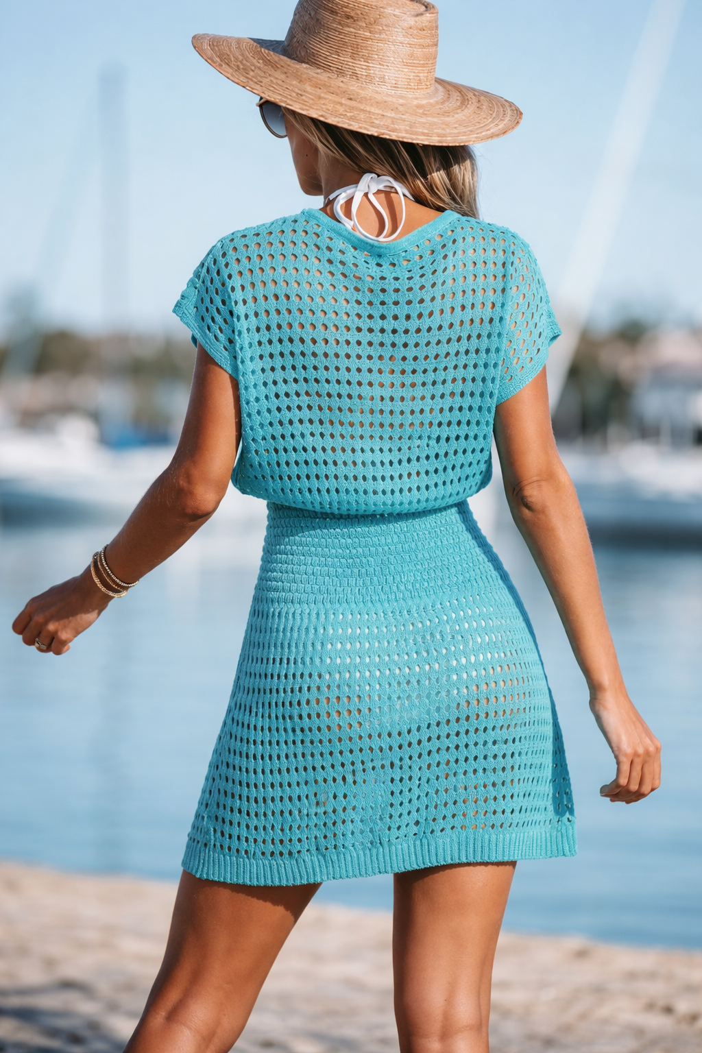Vestido Ibicenco de Playa con Diseño de Ganchillo, Malla Calada y Corte Mini short blue beach dress