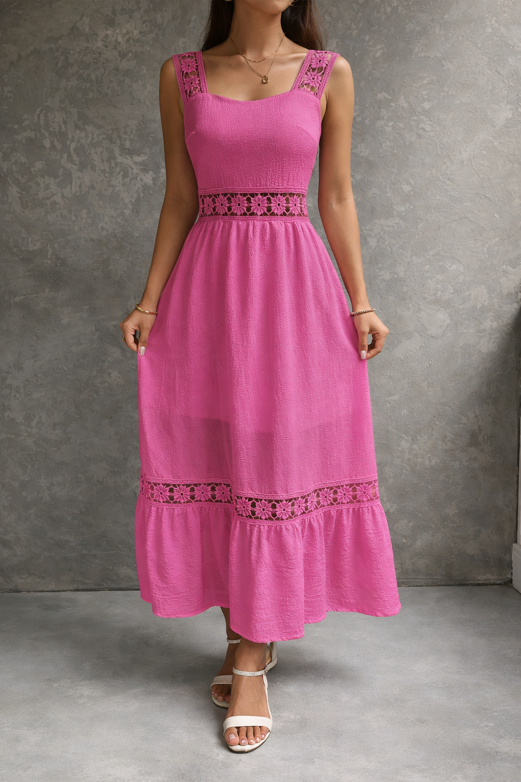 Vestido Ibicenco con Espalda Descubierta hot pink boho dress